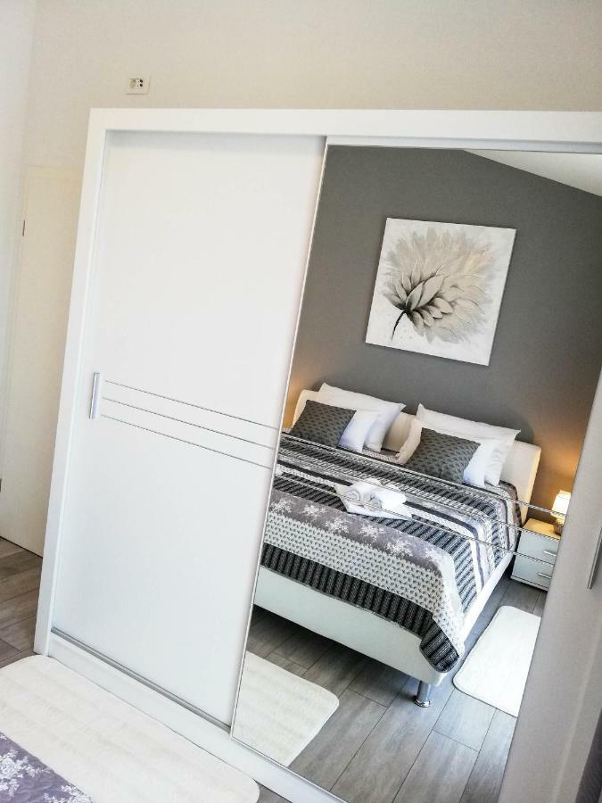 Apartment Sara Kaštela 外观 照片